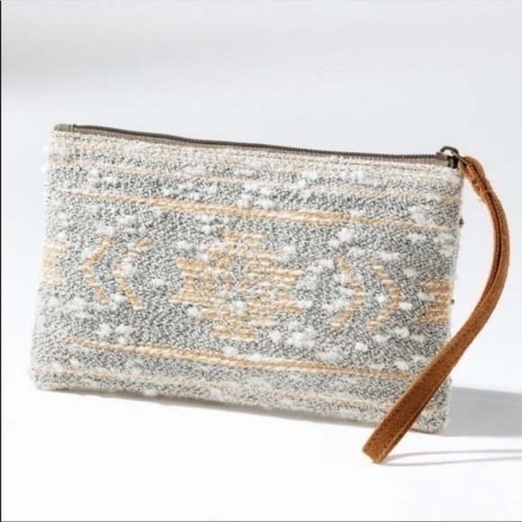 Boho Beaded Handmade Diamond Patterned Wristlet Clutch - Picture 3 of 6